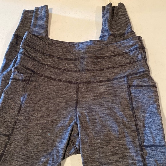 Athletic yoga pants, Heather, Gray color, cuffed or uncuffed size small - Picture 1 of 12